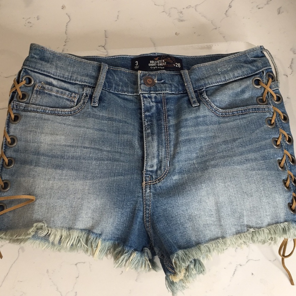 Brand new HOLLISTER shorts